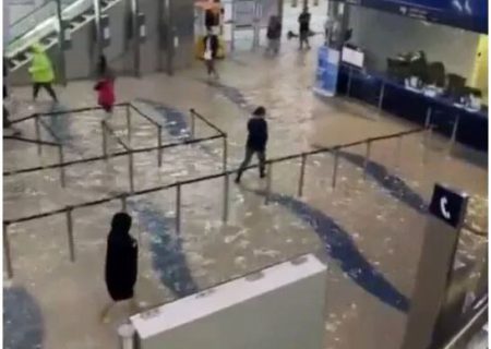 فرودگاه دبی غرق در آب شد